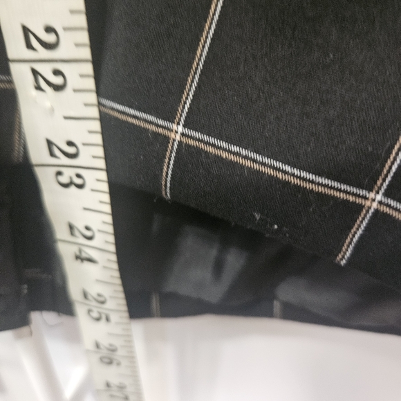 Liz Claiborne Womes jacket size 16. - Picture 5 of 13